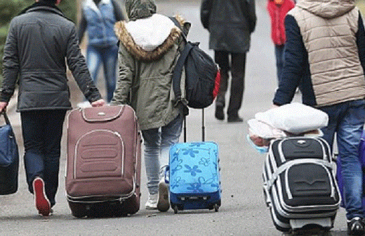 Sondazhi më i madh: 56 % e shqiptarëve duan të ikin! Jemi të dytët në botë