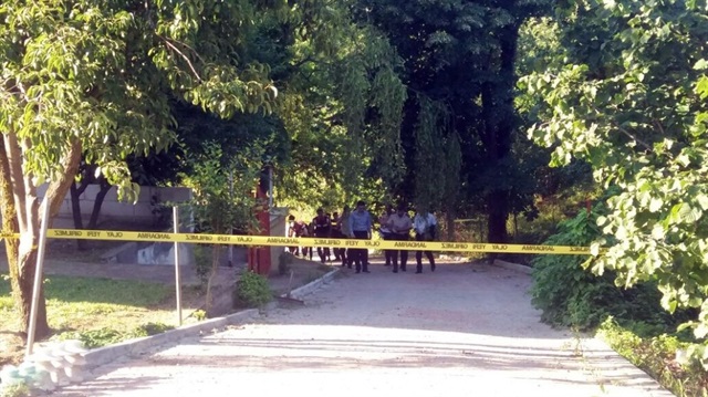 Tragjike/ Vdesin 5 persona nga energjia elektrike në pishinë (FOTO)