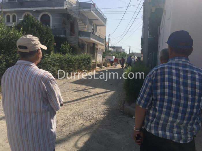 LAJM I FUNDIT/ Krim i rëndë në Durrës, djali vret nënën dhe babanë