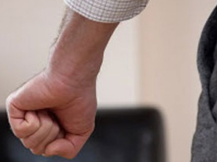 34-vjeçari rreh ish-vjehrrin në Durrës