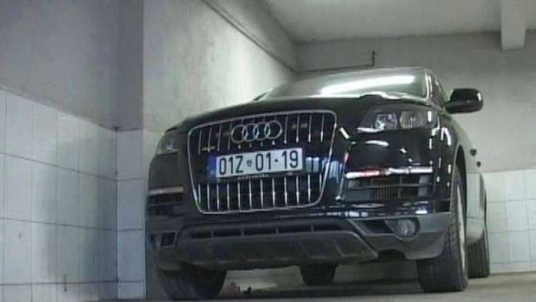 Del në ankand “Audi Q7” i politikanit shqiptar (FOTO)