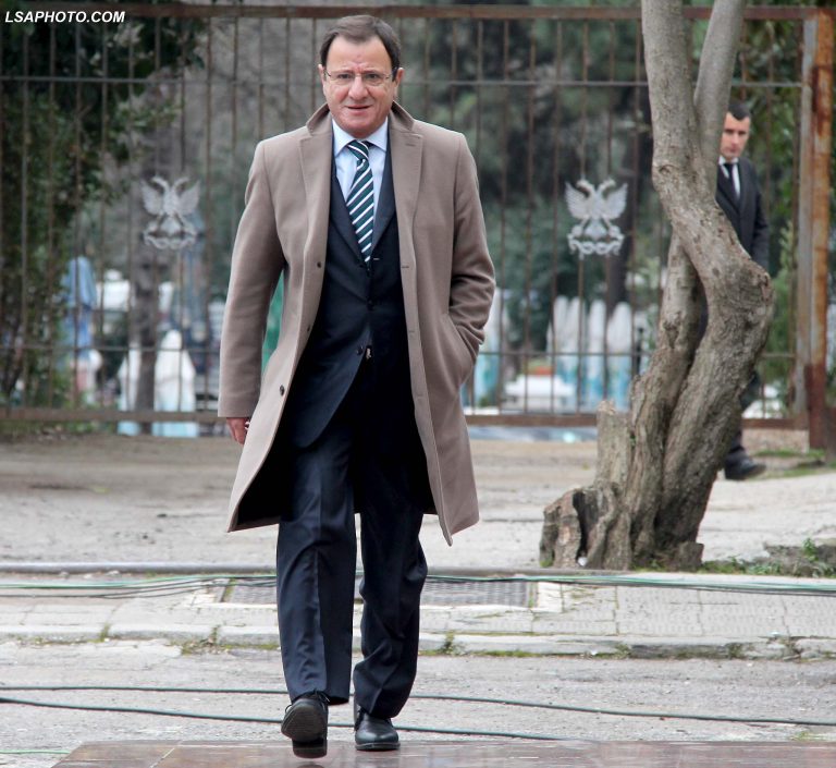 “Merkel martoi Ramën me Bashën”