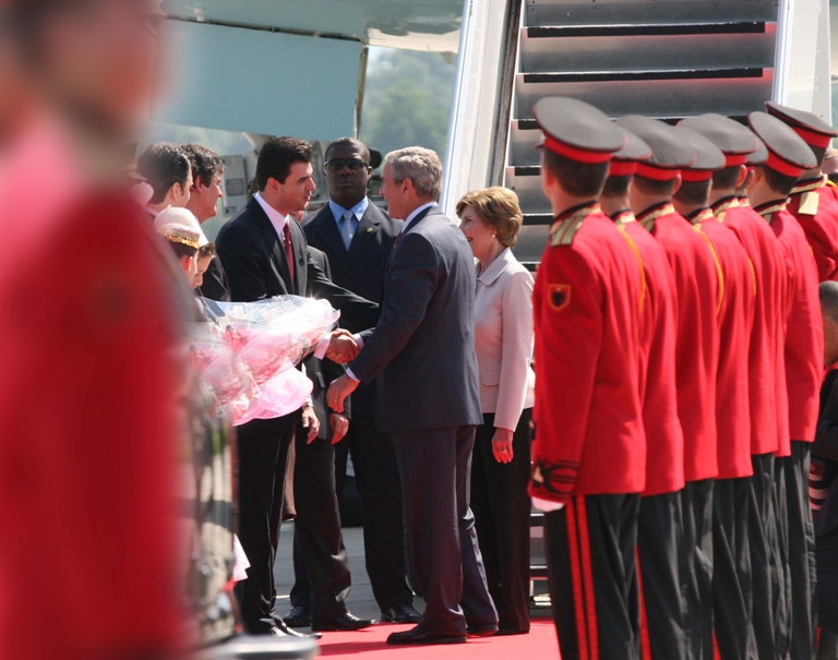 Lulzim Basha: Çfarë i thashë 10 vite më parë Xhorxh Bushit për shqiptarët