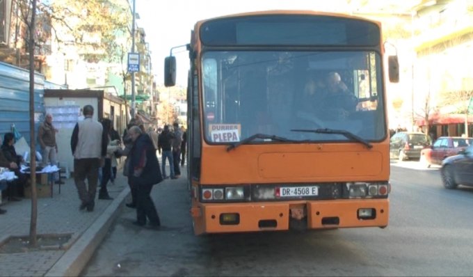 Shërbimi në linjat e transportit urban, del studimi për Durrësin (VIDEO)