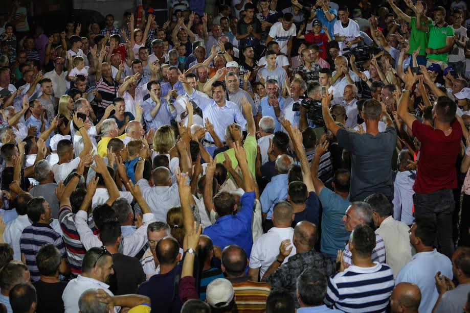 Basha nga Durrësi: Ky do të jetë një ndër vendimet e para që do firmos si kryeministër (FOTO)