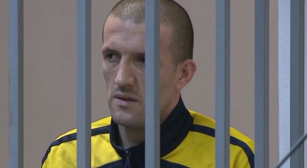 Vrau djalin e hallës, dënohet me 35 vite burg 27-vjeçari