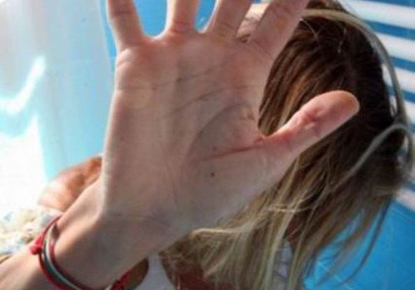 Durrës, vajza me urdhër mbrojtjeje, babai e dhunon sërish