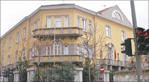 “Tenderat mln euro prej të cilave përfitonte Sekretari i mafies në ministrinë e Arsimit”