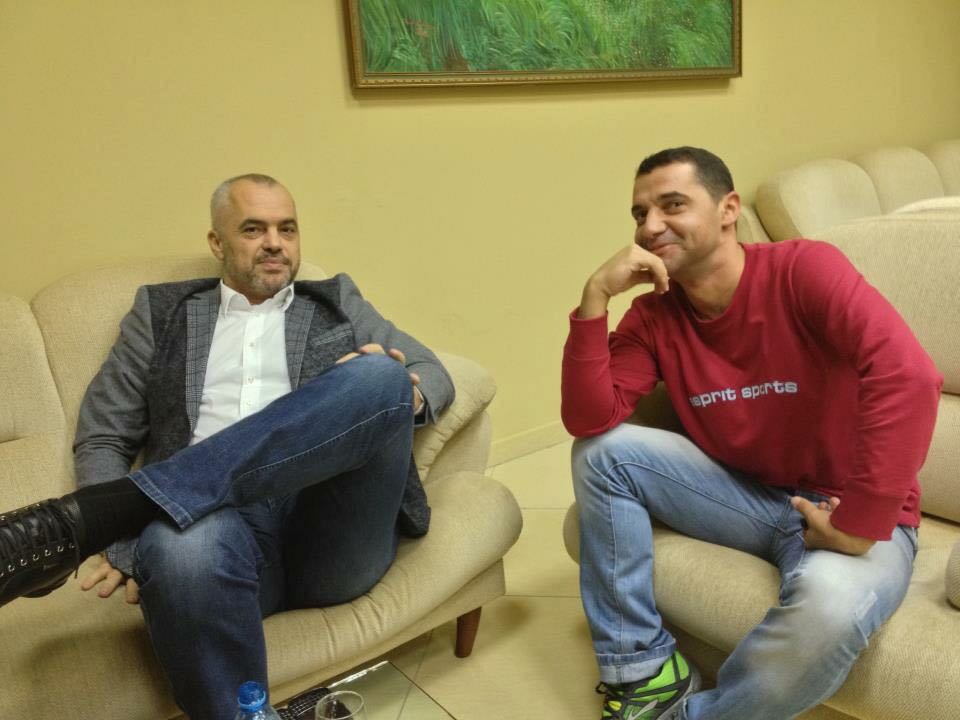 E vërteta e arrestimit  të kameramanit të Ramës (Foto)