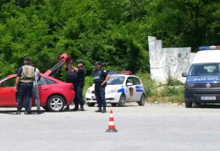 FNSH dhe Policia në aksion, 2 të arrestuar (FOTO)