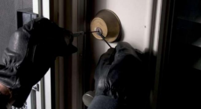 “Fillim Vere”/ Arrestohen ‘skifterët’ e Tiranës, thyenin bravat e vidhnin banesa