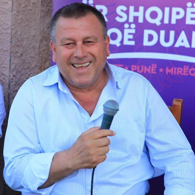 Për herë të parë deputet, si i falenderon biznesmeni nga Shijaku mbështetësit (FOTO)