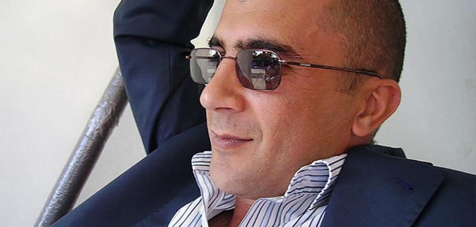 Biznesmeni varroset për së gjalli, telefonon vëllain për ndihmë