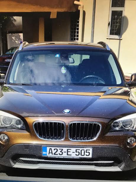 “Viroi” prangos dy të rinj, ja çfarë fshihnin në BMW (FOTO)