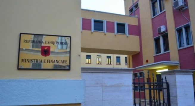 Financat: Procedim disiplinor për 36 punonjës të administratës fiskale