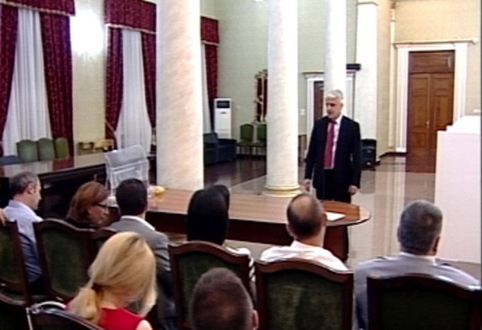 “Bllokohet” vetingu, deputetja me leje lindje