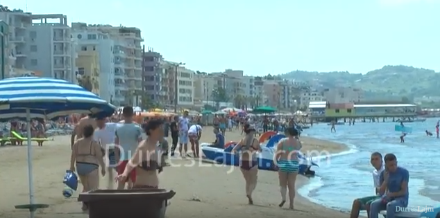 Masat e marra nga Bashkia e Durrësit për mirëpritjen e pushuesve (VIDEO)
