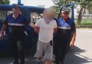 Kapen me heroinë, pranga dy personave