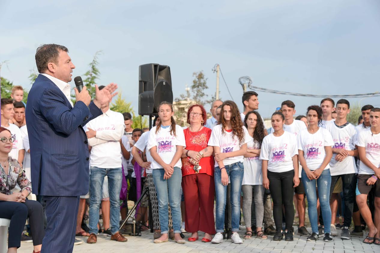 Dako: I kemi shërbyer të gjithëve njësoj, do të vijojmë të përmirësojmë jetën tuaj