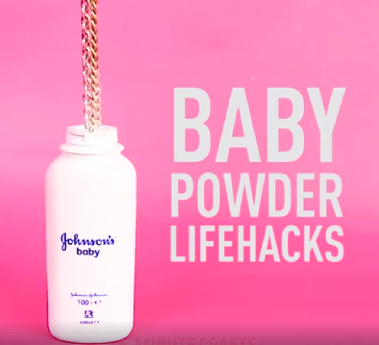 Pudra e fëmijëve ju hyn në punë aty ku nuk e imagjinoni (VIDEO)