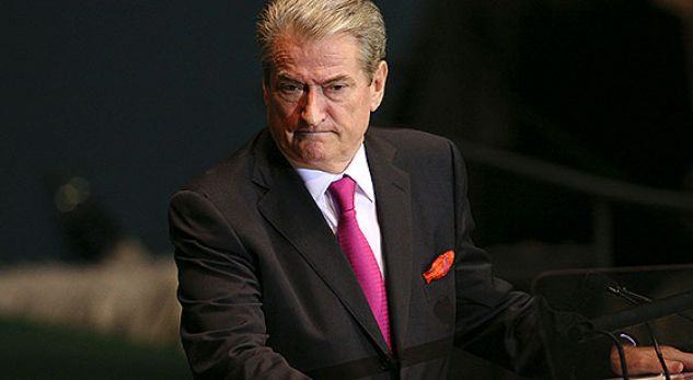 Fitorja në Kavajë, Berisha falenderon Saken (VIDEO)