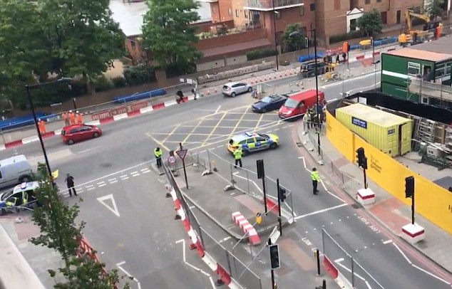 Shpërthim jashtë ambasadës amerikane në Londër