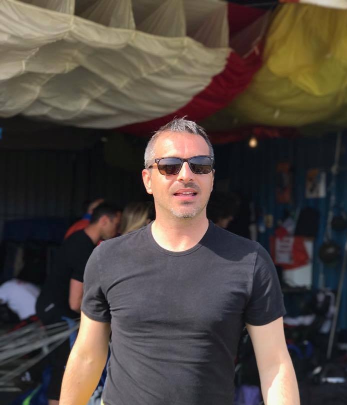 Tahiri tallet me LSI-në: Hahaha, ky i shkreti e humbi shansin (VIDEO)