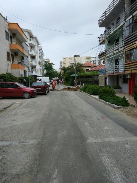 UKD realizon lidhjen e rrjetit të ri për furnizimin me ujë të zonës së Plazhit në Durrës (FOTO)