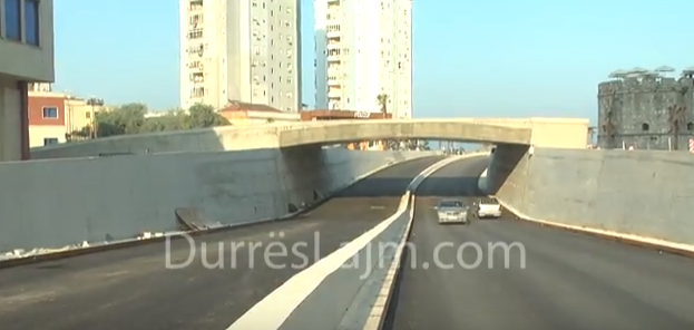 E hënë e mbarë në Durrës pas hapjes së nënkalimit (VIDEO)