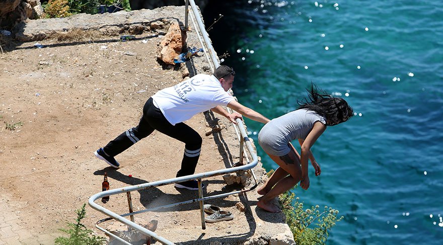 U përpoq, por nuk ia doli… (FOTO)