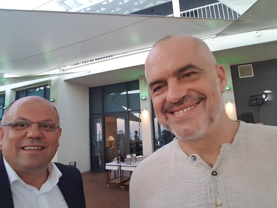 Rama darkë me Trupin Diplomatik në Durrës, ambasadori i Kosovës zbulon detajet