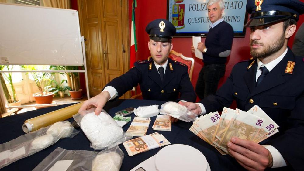 Arrestohet Mariana, gjyshja trafikante që transportoi 20 kg heroinë nga Durrësi në Itali