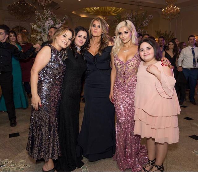 Bebe Rexha ka një mesazh për Monika Kryemadhin para 2.6 milionë personave