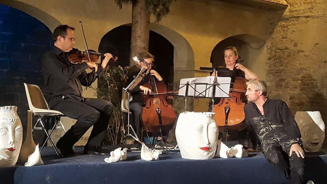 Artistët shqiptarë sjellin në Itali krijimtarinë që bashkon dy brigjet e Adriatikut (FOTO)