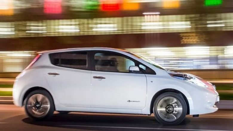 Nissan lancon veturën që do të rrisë shpejtësinë dhe të frenojë, me vetëm një pedale (FOTO)