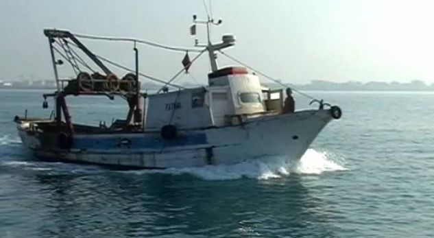 “Peshkarexhat greke sjellin shtresa hidrokarburesh në Shqipëri”