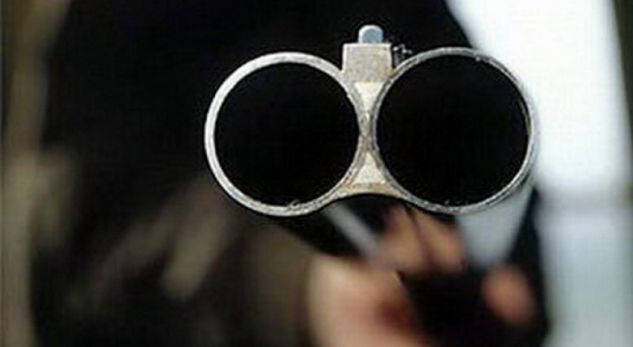 S&#8217;kishte paguar energjinë, qëllon me armë grupin e OSHEE-së