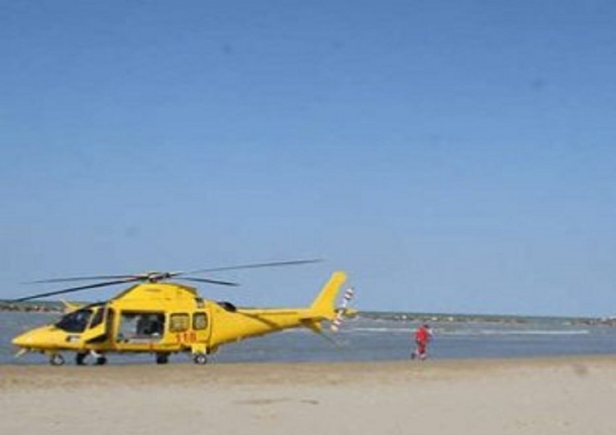 Tragjedi në familjen shqiptare, u mbytet djali në det