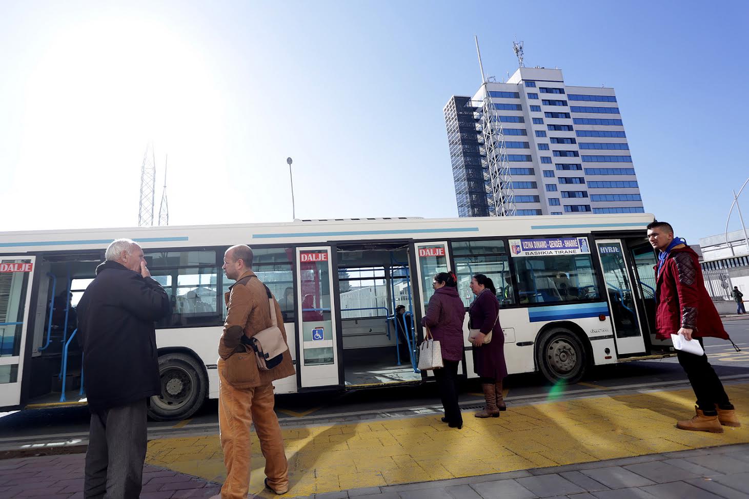 Së shpejti pagesa elektronike, kategoritë që përfitojnë transport falas