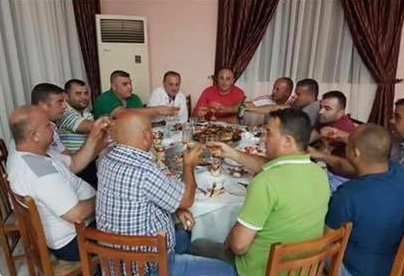 “I dënuari për shfrytëzim prostitucioni në krah të drejtorit të Burgjeve, punon në Bashki”