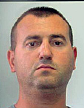 Krye-trafikanti u arrestua në Durrës, shkatërrohet banda e tij