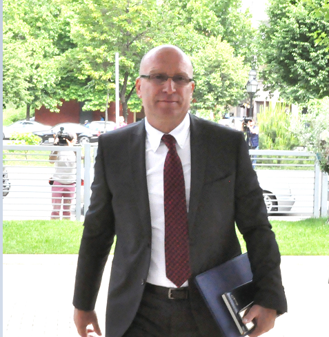 Ekstradimi i Ballist Morinës, Demiraj kontakton autoritetet kroate