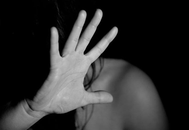 ‘Do të vras po s’u lidhe me mua’, si e kërcënonte 18-vjeçaren i riu