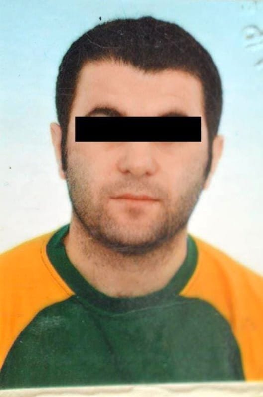 Po bënte roje, por prangoset nga policia