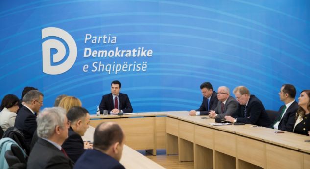 A do shtyhen zgjedhjet për kreun e PD-së?! Reagojnë nënkryetarët