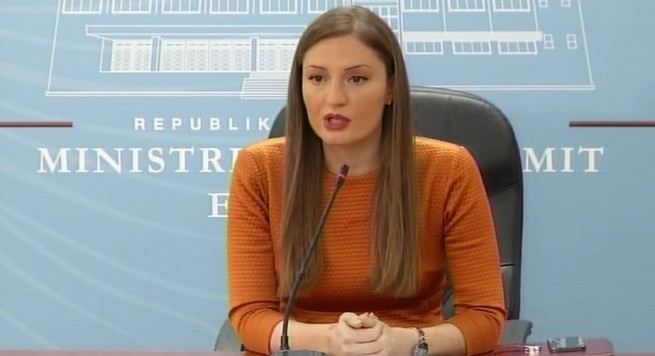 Ligji për mbetjet, Klajda Gjosha i kthehet Ramës: Mos u fshih pas BE-së!