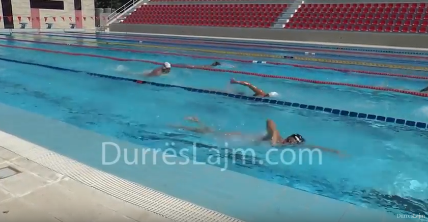 Pishina &#8220;Taq Dafa&#8221; në Durrës gati për kampionatin (VIDEO)