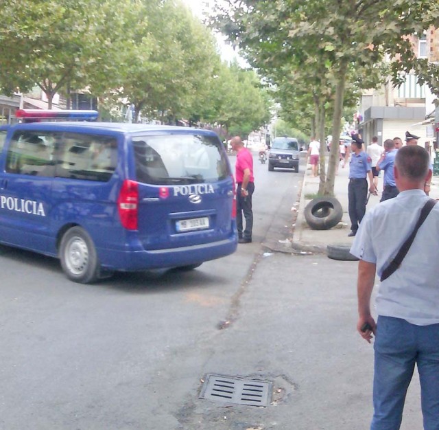 Të shtëna me pistoletë në Tiranë, plagoset 28-vjeçari