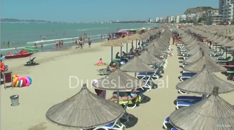 Mungesa e baywatch-ve në plazhin e Durrësit, reagon Vangjush Dako (VIDEO)