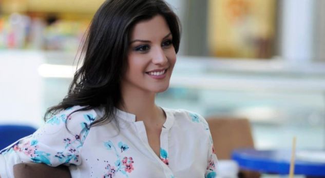 Pas tërheqjes nga ekrani, pushime ekzotike për moderatoren nga Durrësi (FOTO)